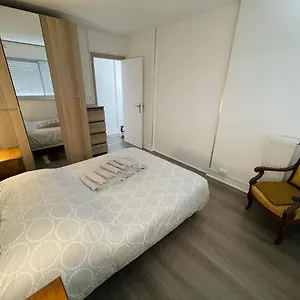 Apartamento Tour Eiffel Cambronne 3, París