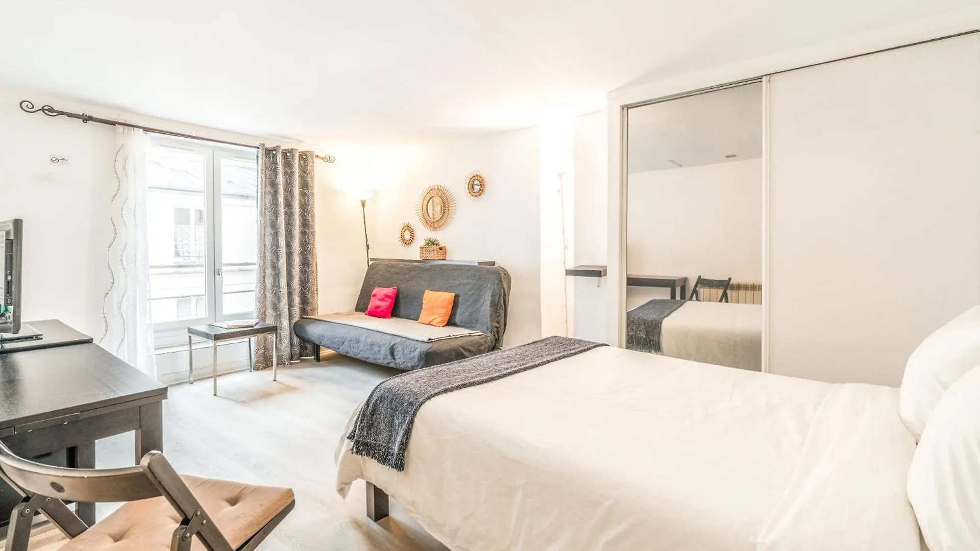 Chatelet Flat Paris